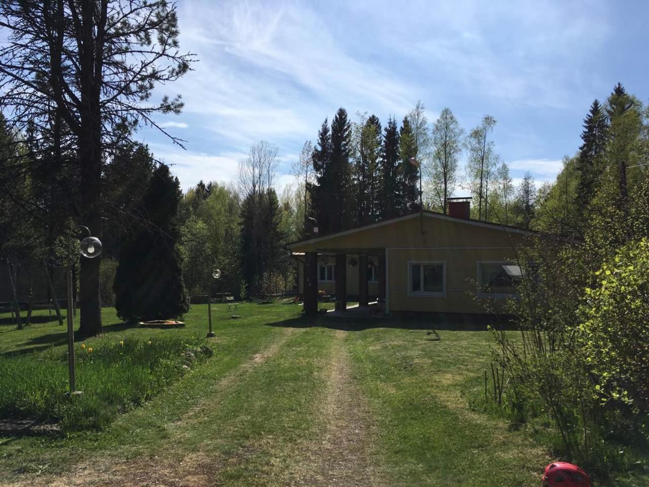 Pyhtaeae Garden Villa Pyhtaa Exterior photo